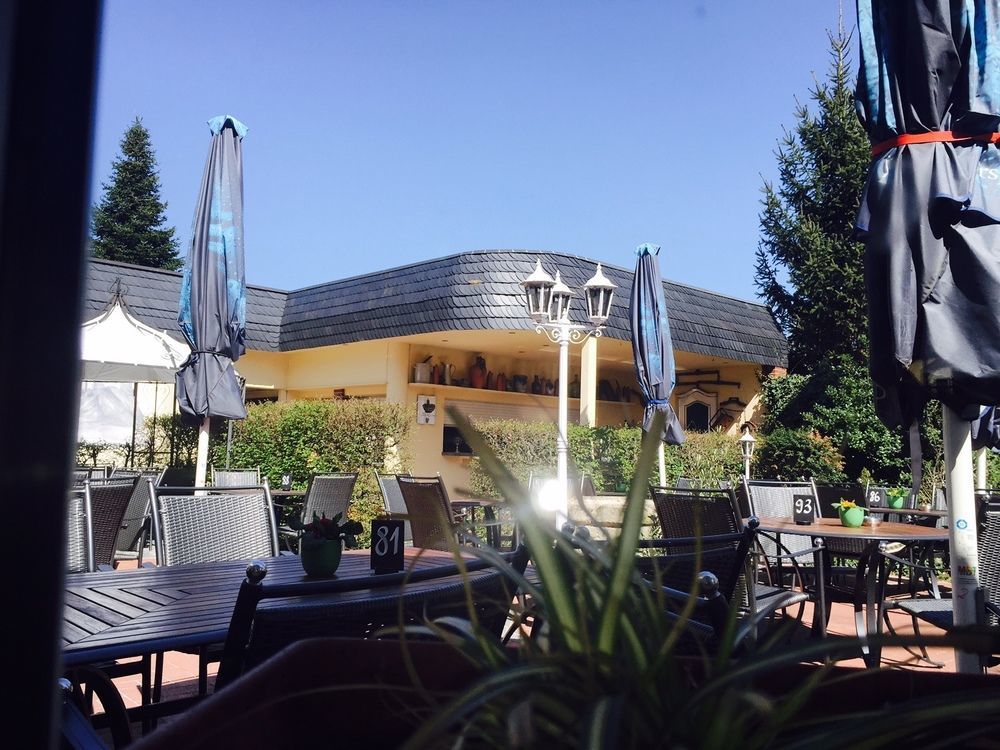 Hotel-Restaurant Zur Krone Löhnberg Exterior foto
